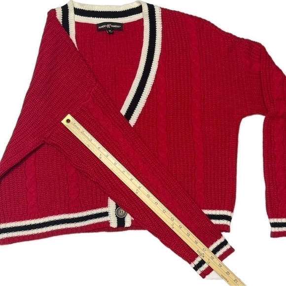 ALMOST FAMOUS Juniors' Cable Knit Buttoned V-Neck Varsity Cardigan size Medium - Picture 16 of 16